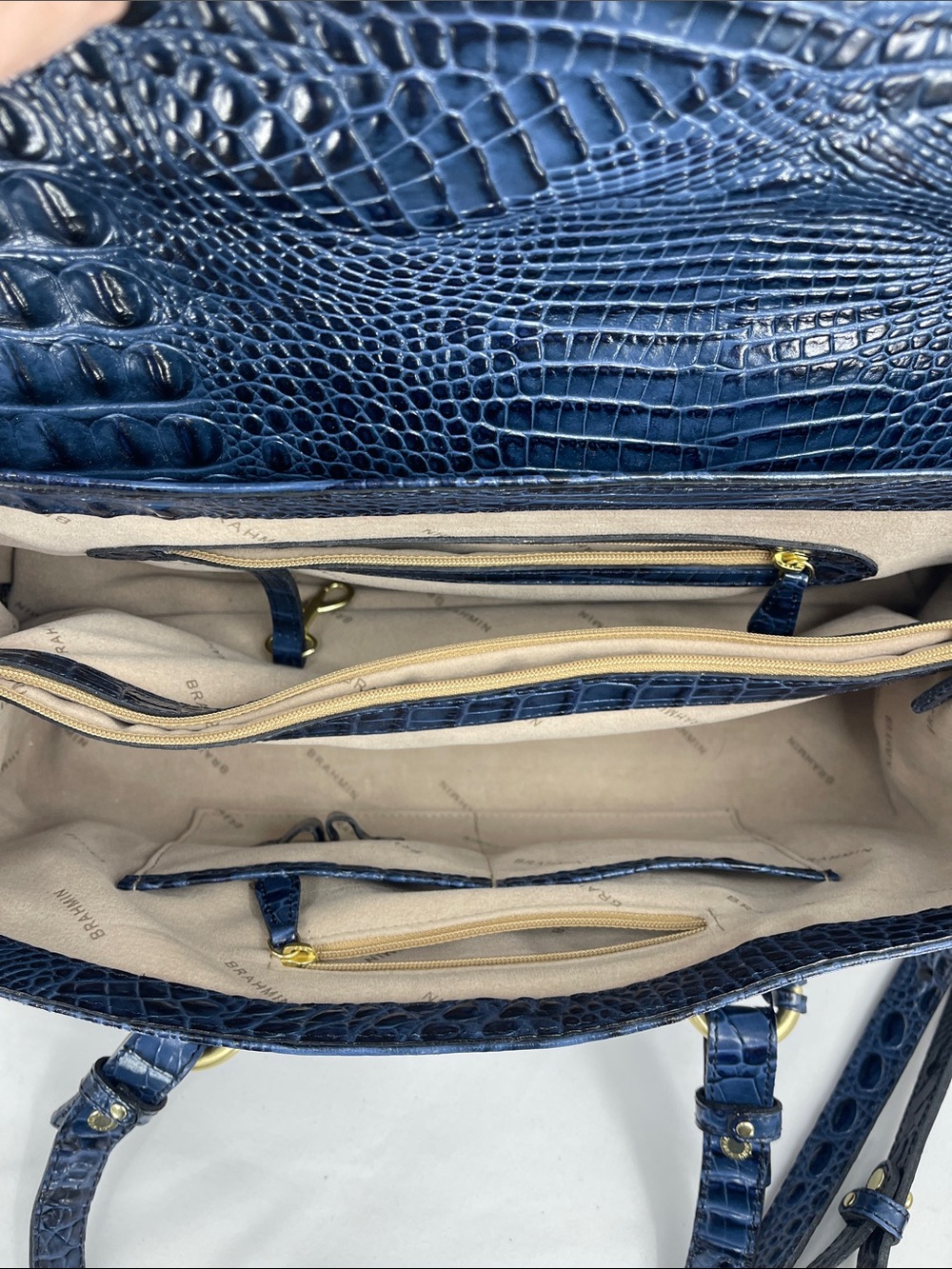 BRAHMIN Blue Croc-Embossed Tote Bag - Designer Style LIKE NEW - Picture 2 of 14